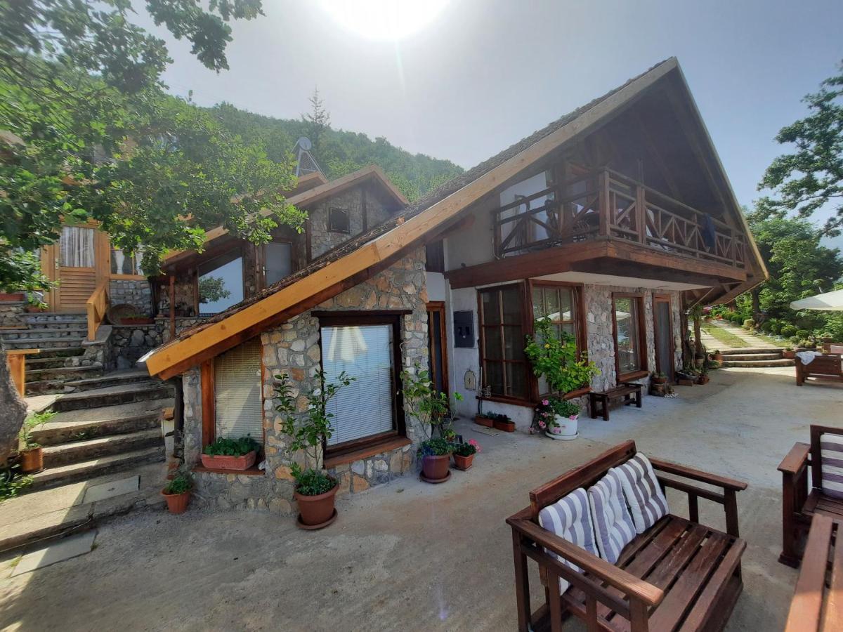 Robinson Sunset Guest House Lagadin Exteriér fotografie