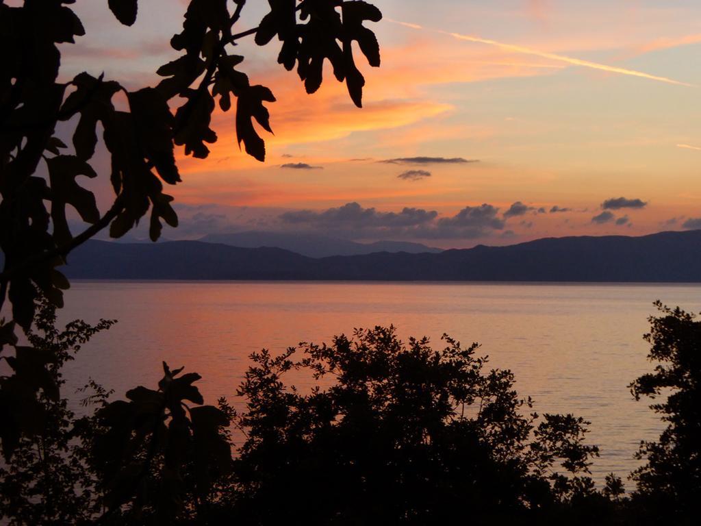 Robinson Sunset Guest House Lagadin Exteriér fotografie